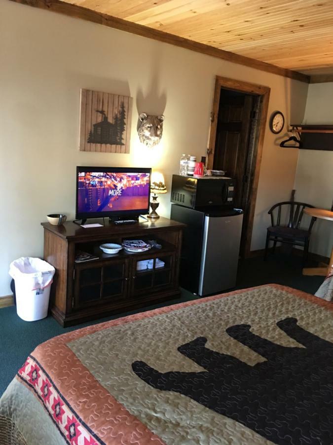 Warrensburg Inn & Suites - 6 Mi To Lake George Eksteriør bilde