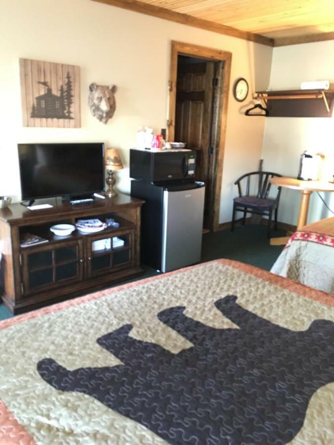 Warrensburg Inn & Suites - 6 Mi To Lake George Eksteriør bilde